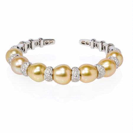 2.60ct Diamond and Pearl 18k White Gold Bangle Bracelet