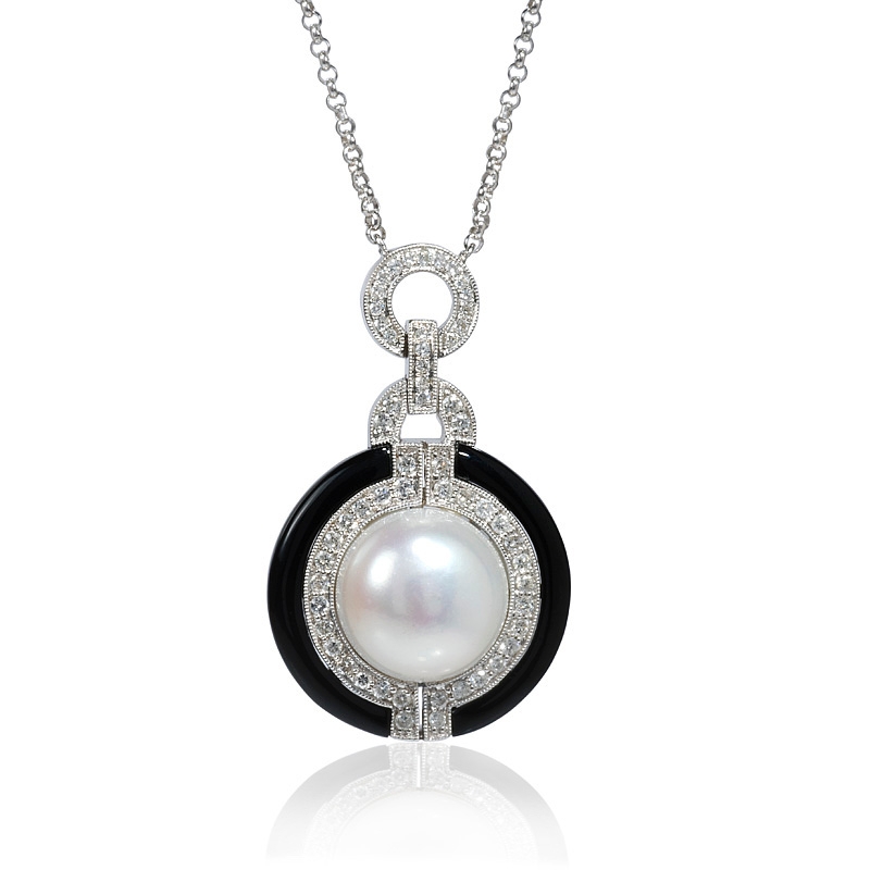 ... and Pearl Antique 18k White Gold and Black Onyx Pendant Necklace