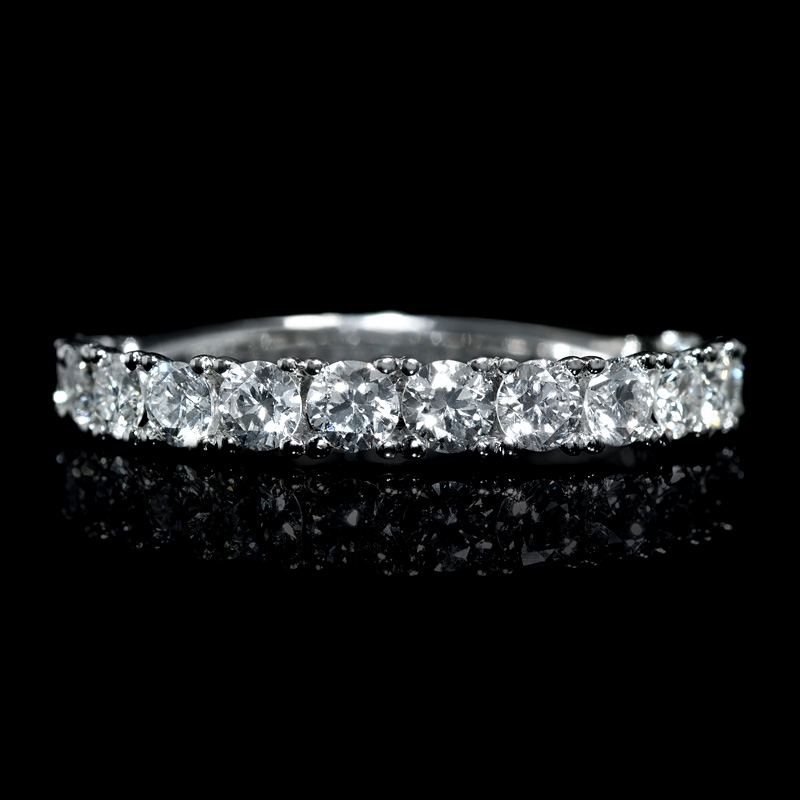 12ct Diamond Round Brilliant Cut 18k White Gold Wedding Band Ring