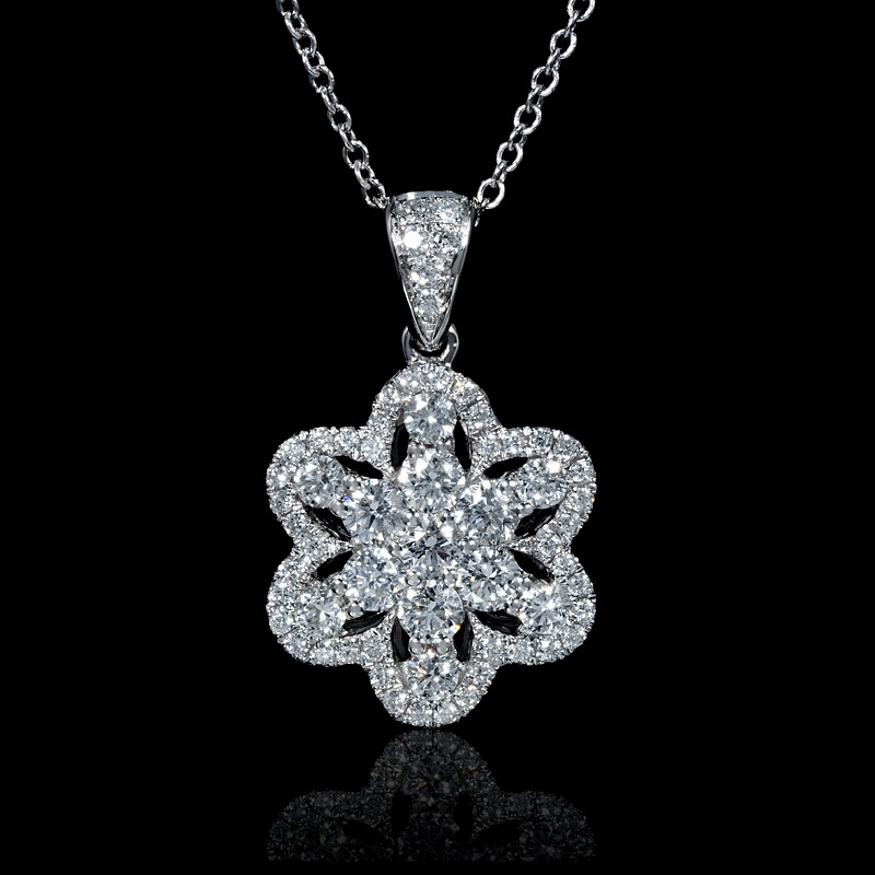 90ct Diamond 18k White Gold Flower Pendant