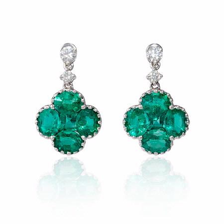 .22ct Diamond and Emerald 18k White Gold Dangle Earrings