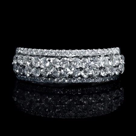 .84ct Diamond 18k White Gold Wedding Band Ring