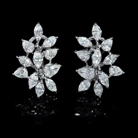 3.58ct Diamond 18k White Gold Cluster Earrings
