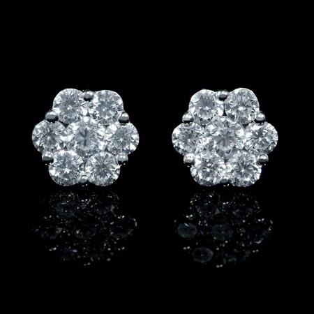 1.26ct Diamond 18k White Gold Cluster Earrings