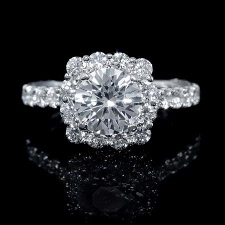 1.11ct Diamond 18k White Gold Halo Engagement Ring Setting