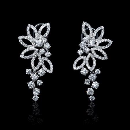 2.48ct Diamond 18k White Gold Dangle Earrings