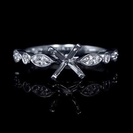 Diamond 18k White Gold Antique Style Engagement Ring Setting