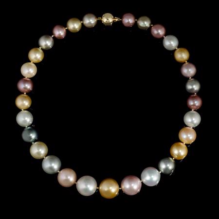 Multi-Colored 18k Yellow Gold Pearl Necklace