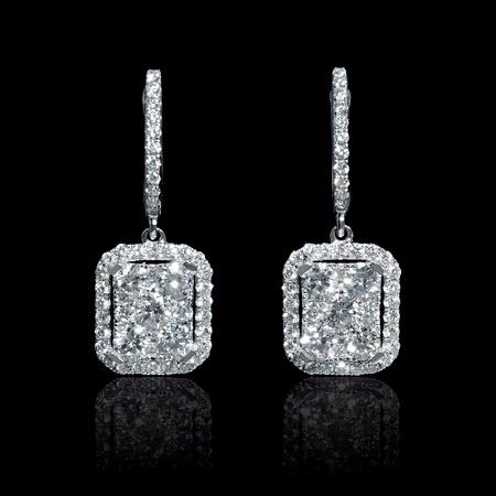 1.77ct Diamond 18k White Gold Dangle Earrings