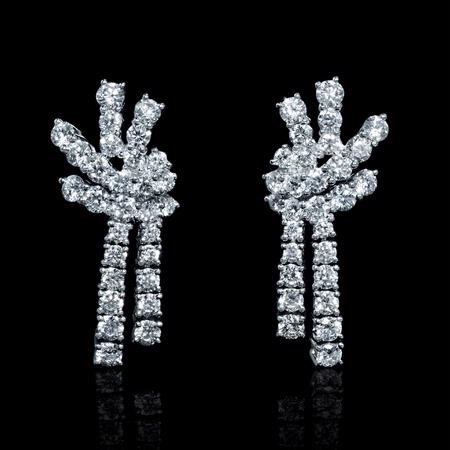 2.30ct Diamond 18k White Gold Dangle Earrings