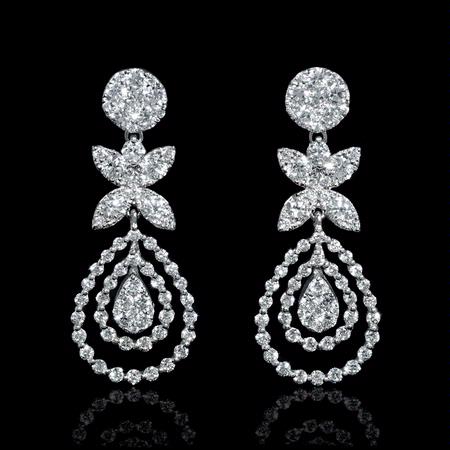2.72ct Diamond 18k White Gold Dangle Earrings