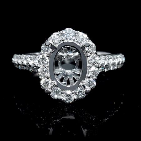 .90ct Diamond 18k White Gold Halo Engagement Ring Setting