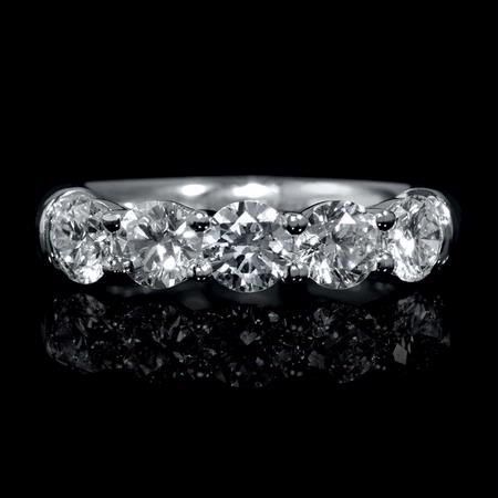 1.24ct Diamond 18k White Gold Wedding Band Ring