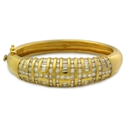 Diamond 18k Yellow Gold Bangle Bracelet
