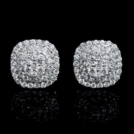 .82ct Diamond 18k White Gold Cluster Earrings