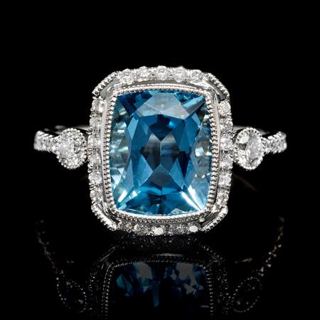 Diamond and Blue Topaz 18k White Gold Ring 