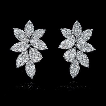 2.13cts Diamond 18k White Gold Cluster Earrings