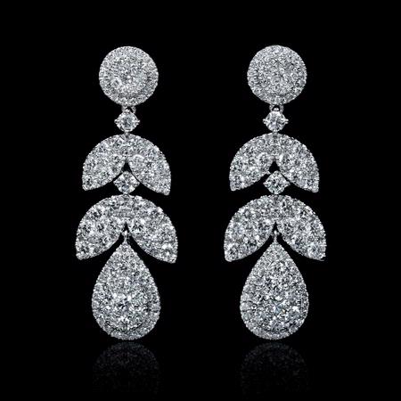 3.71cts Diamond 18k White Gold Dangle Earrings
