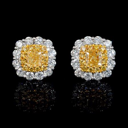 1.63cts Diamond 18k White Gold Cluster Earrings